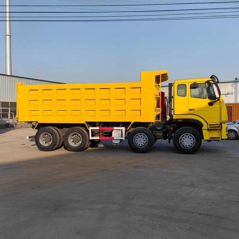 howo 8×4